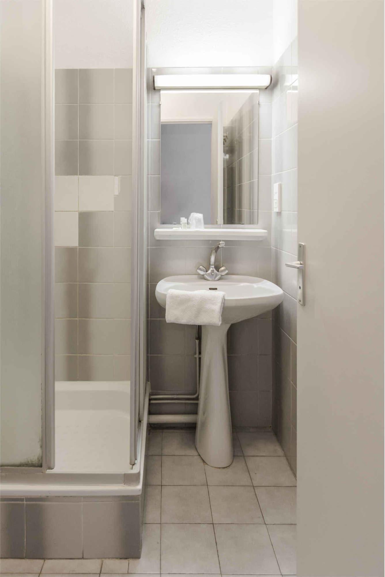 Kyriad Direct Grenoble Exterior foto