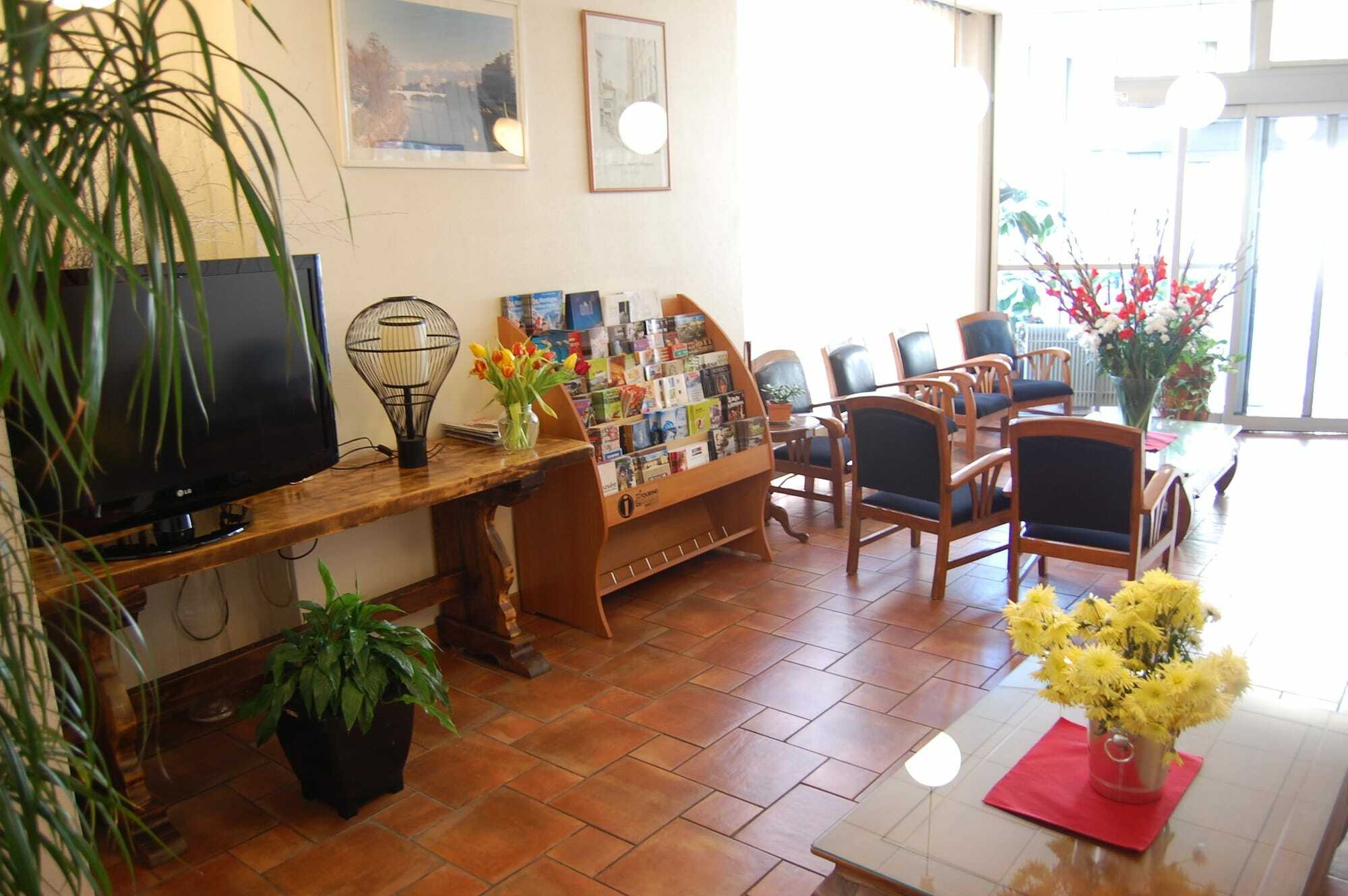 Kyriad Direct Grenoble Exterior foto